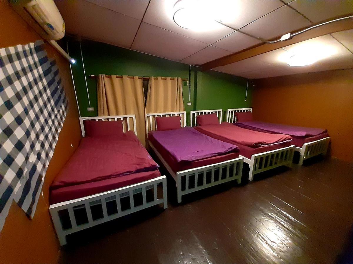 Resting Place Hostel Mueang Kao Extérieur photo