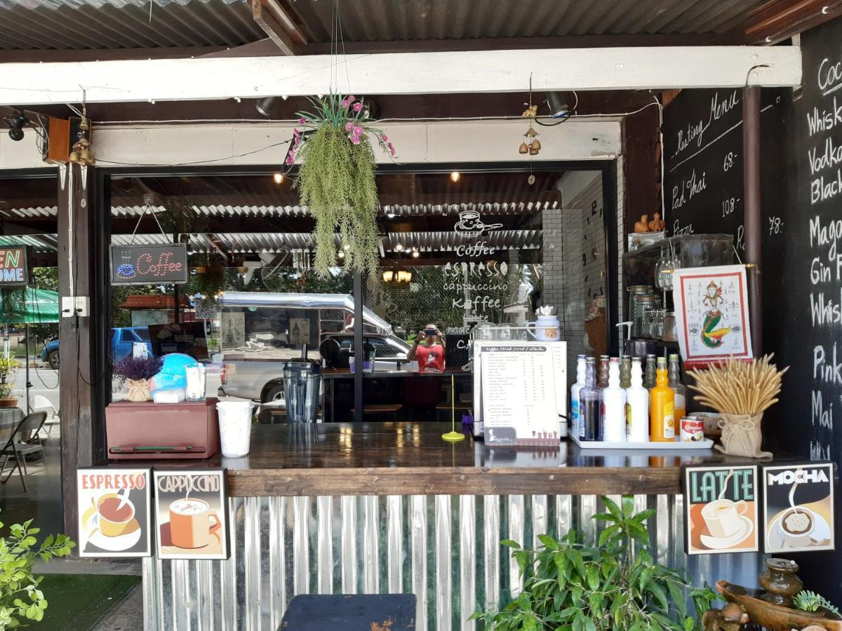 Resting Place Hostel Mueang Kao Extérieur photo